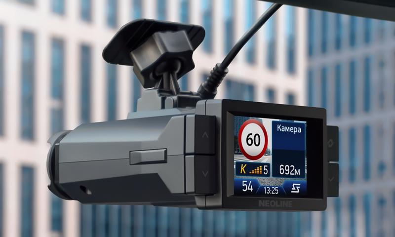 Топ-5 фишек флагманского комбо-регистратора в 2023 году