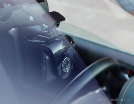 Гибрид радар-детектора и видеорегистратора Neoline X-COP 9700s