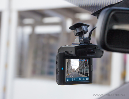Гибрид радар-детектора и видеорегистратора Neoline X-COP 9700s